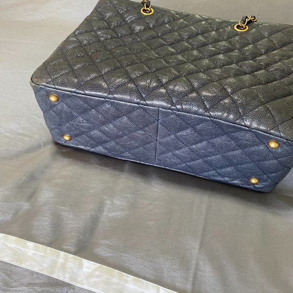 Chanel Grey Limited Production - Picture 5 of 8